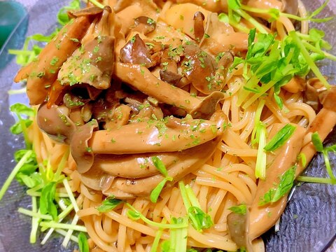 しめじと帆立の昆布茶コンフィde冷製オイルパスタ